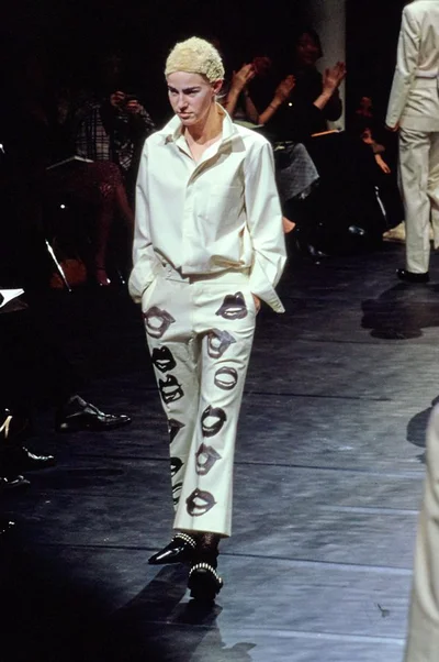 Look 64